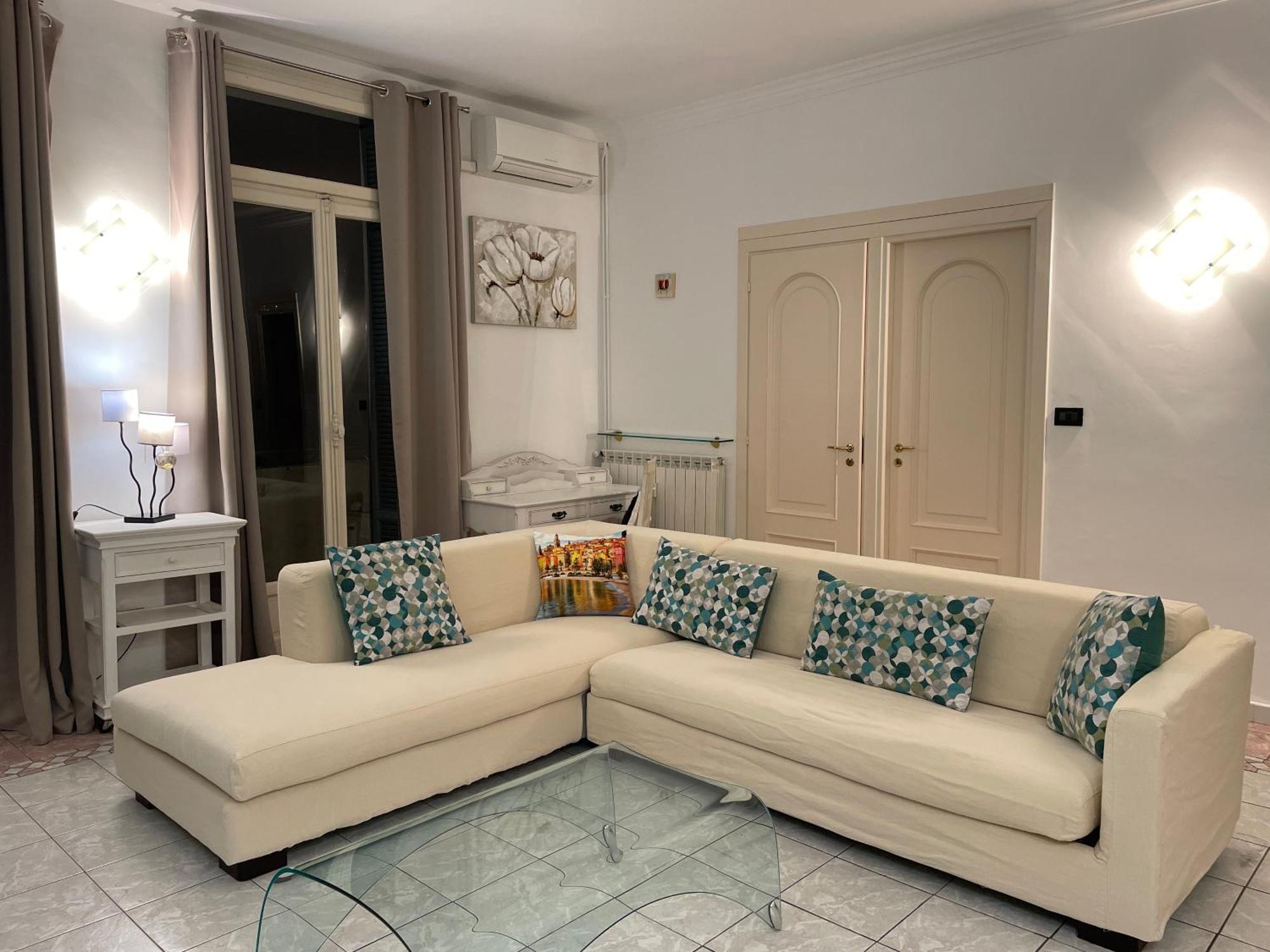 Menton Centre Vue Imprenable Sur Mer Et Jardin Bioves ภายนอก รูปภาพ